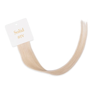 Luxurious-Hairextensions shade testers voor haarextensies met verschillende haarkleuren en texturen, perfect voor kleurmatching.