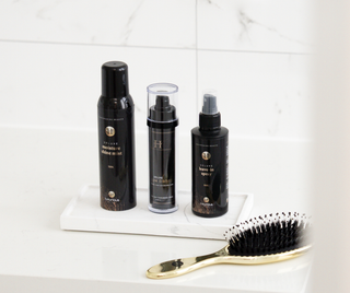 Luxueuse haarverzorgingsproduct van Luxurious Hairextensions voor een ultiende glans en glanzend haar.